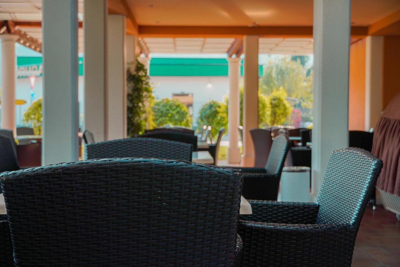 Guest House Tri Zvezde Kocevje Eksteriør bilde